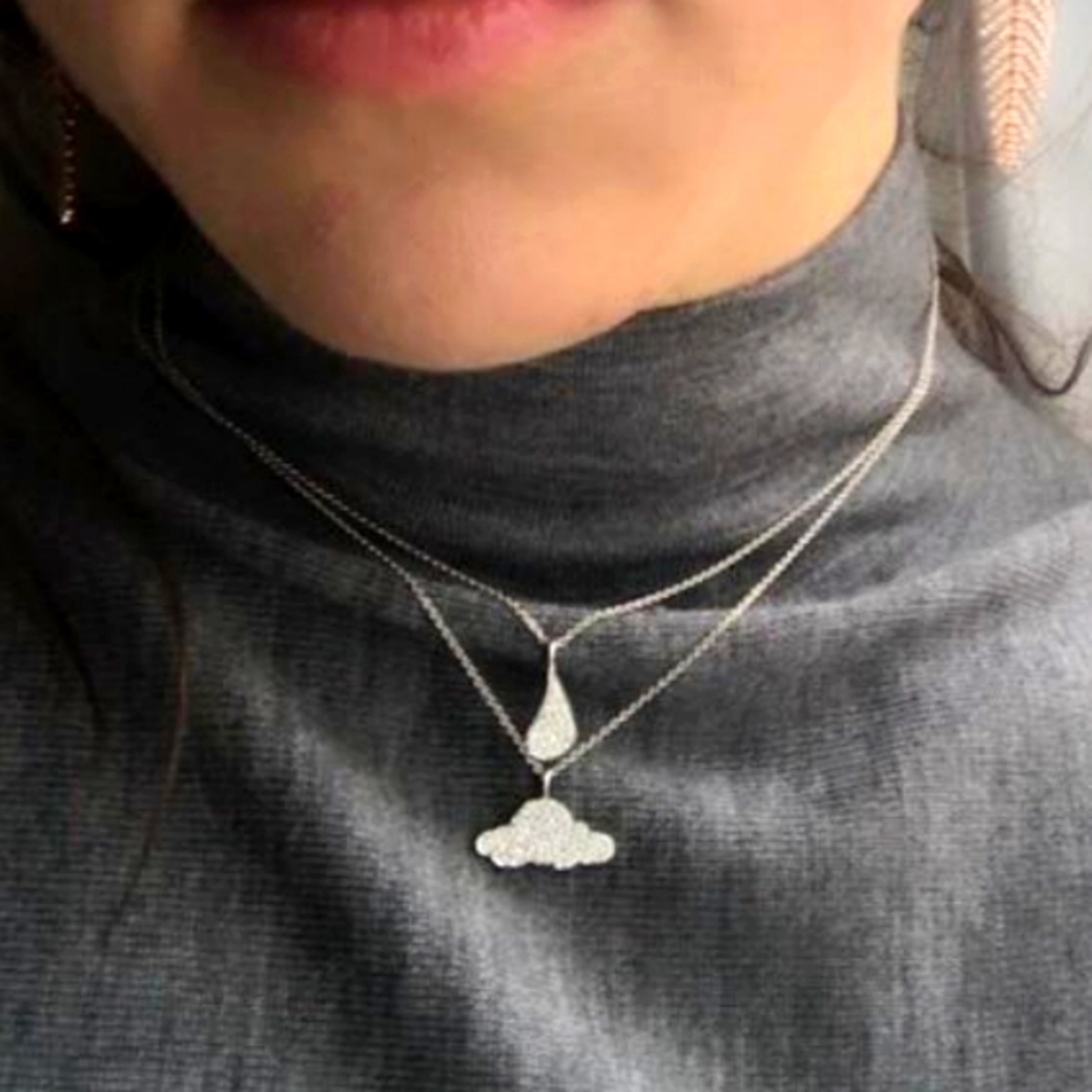 Nicole Rose Fine Jewelry Nechlace with real diamonds New
